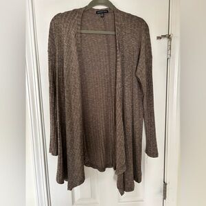 AMERICAN EAGLE • WOMENS CARDIGAN • BROWN • MEDIUM